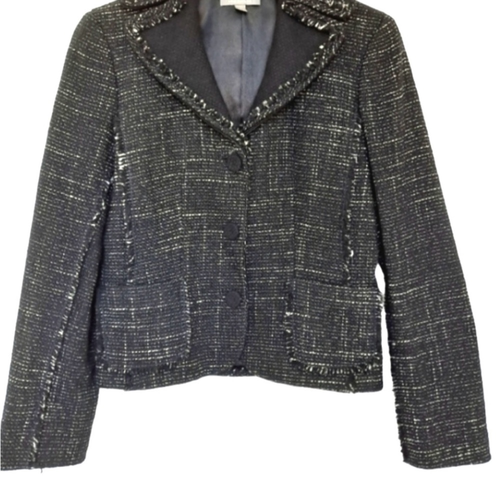 Ann Taylor Black Tweed Wool Blend Fringe Trim Cropped Blazer Jacket sz 4 - Picture 8 of 8